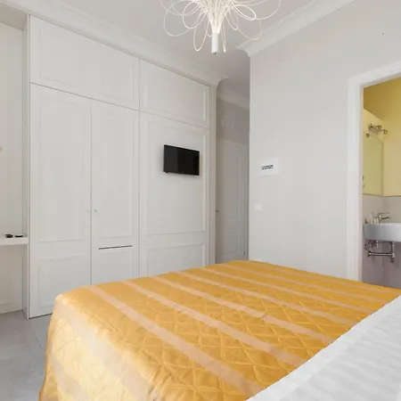 Ruins Bed & Breakfast 4*