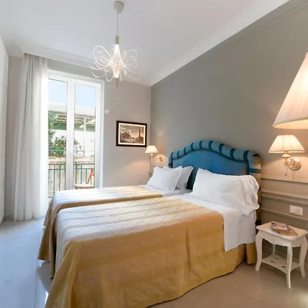 Nocleg ze śniadaniem Ruins 4*