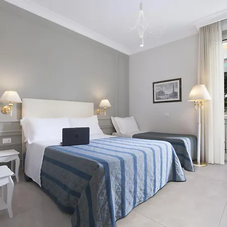 Ruins Bed & Breakfast 3*