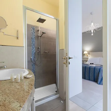 Ruins Bed & Breakfast 4*