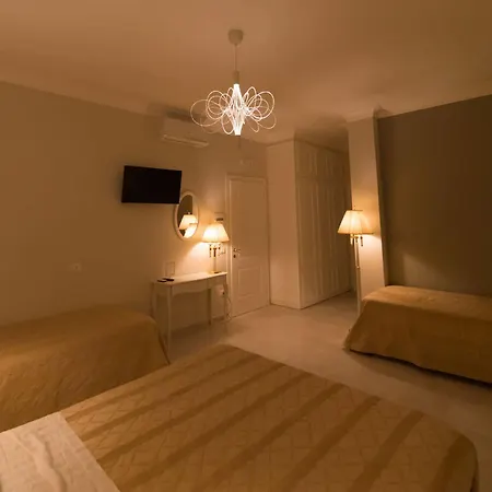 Bed & Breakfast Ruins 4*